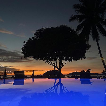 Amila Dive Beach Resort Sipalay Eksteriør billede