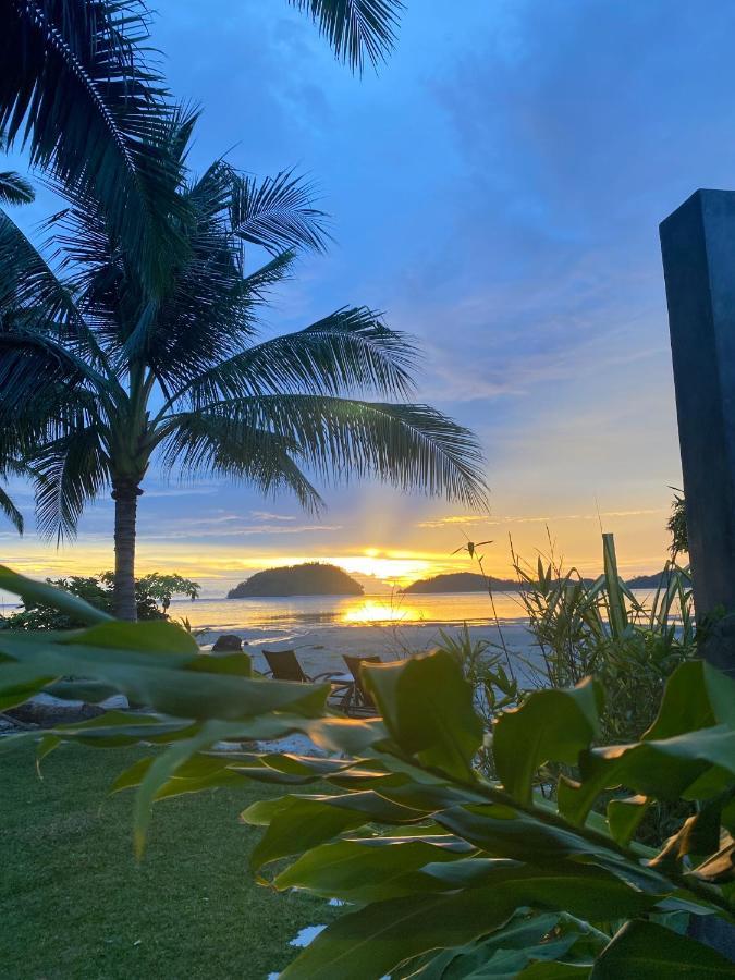 Amila Dive Beach Resort Sipalay Eksteriør billede